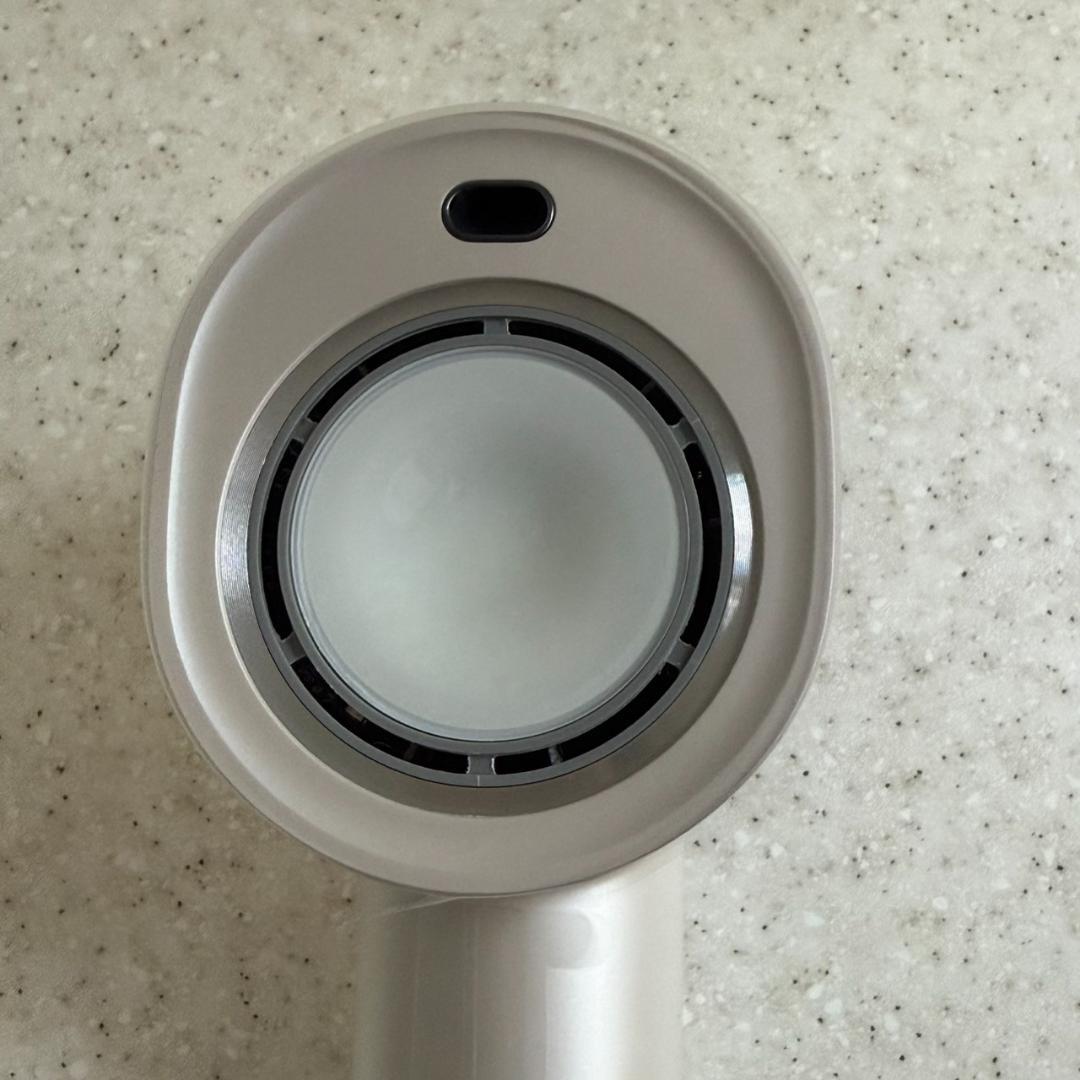 ★美品　ニトリ　ナノうるおいミスト美髪ドライヤー　NL701 MO