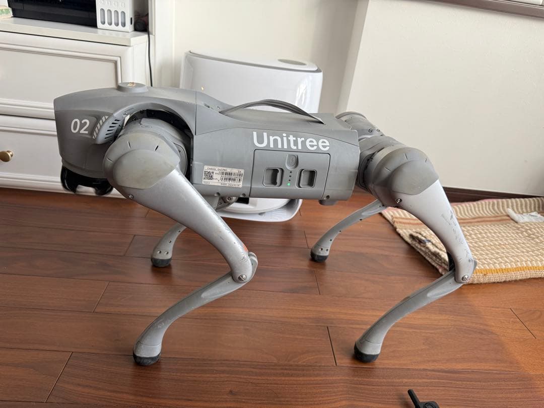 Unitree ロボット犬 02 モデル リモコン付き