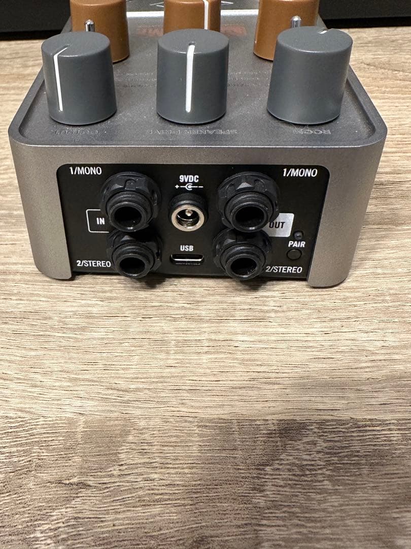 ギター UAFX OX STOMP