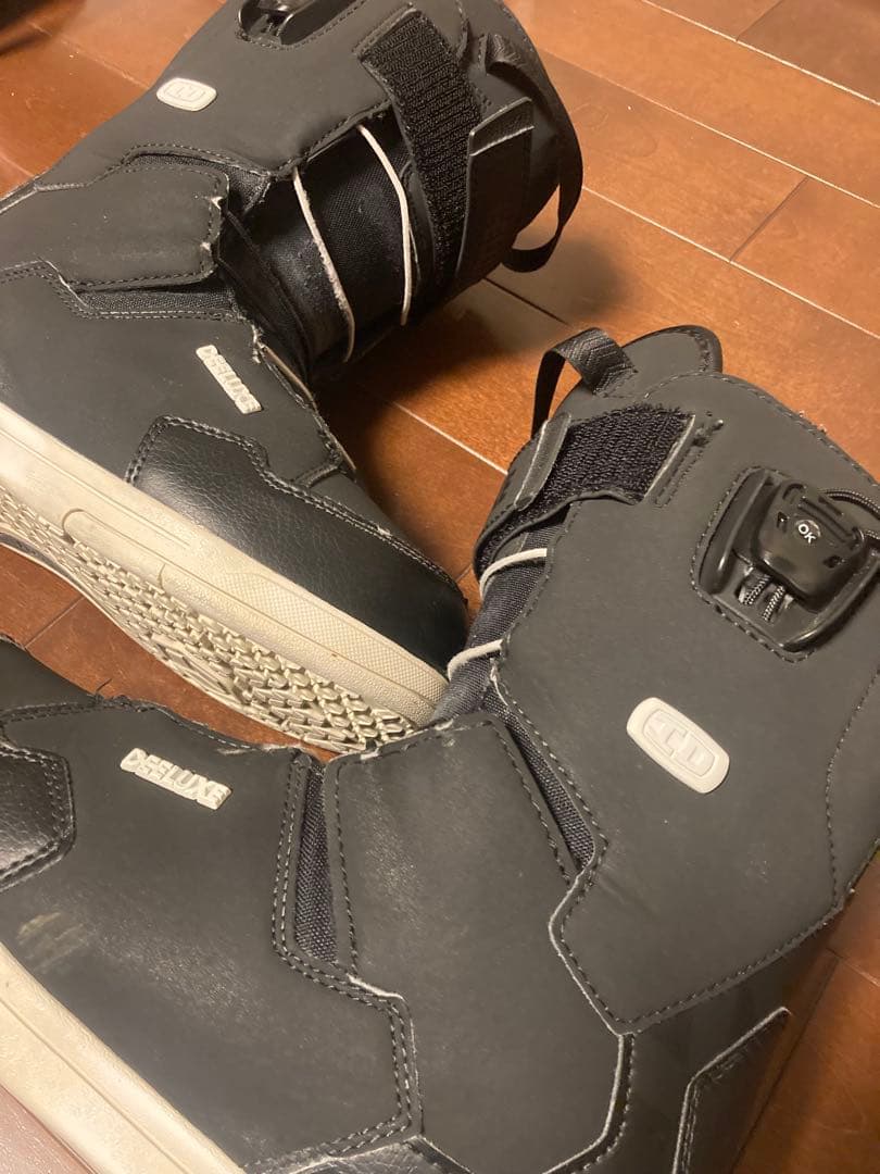 お得オマケ付き！DEELUXE ID スノーボード　ブーツ ディーラックス