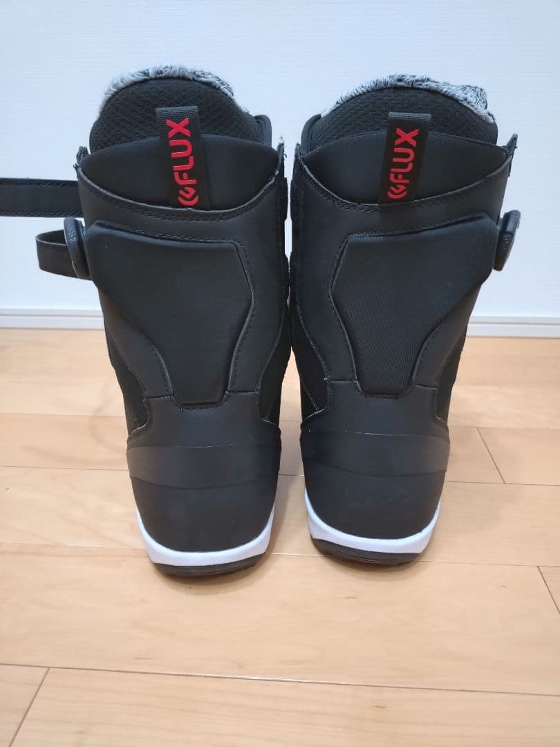 美品 FLUX フラックス スノーボードブーツ HB-BOA 22-23モデル