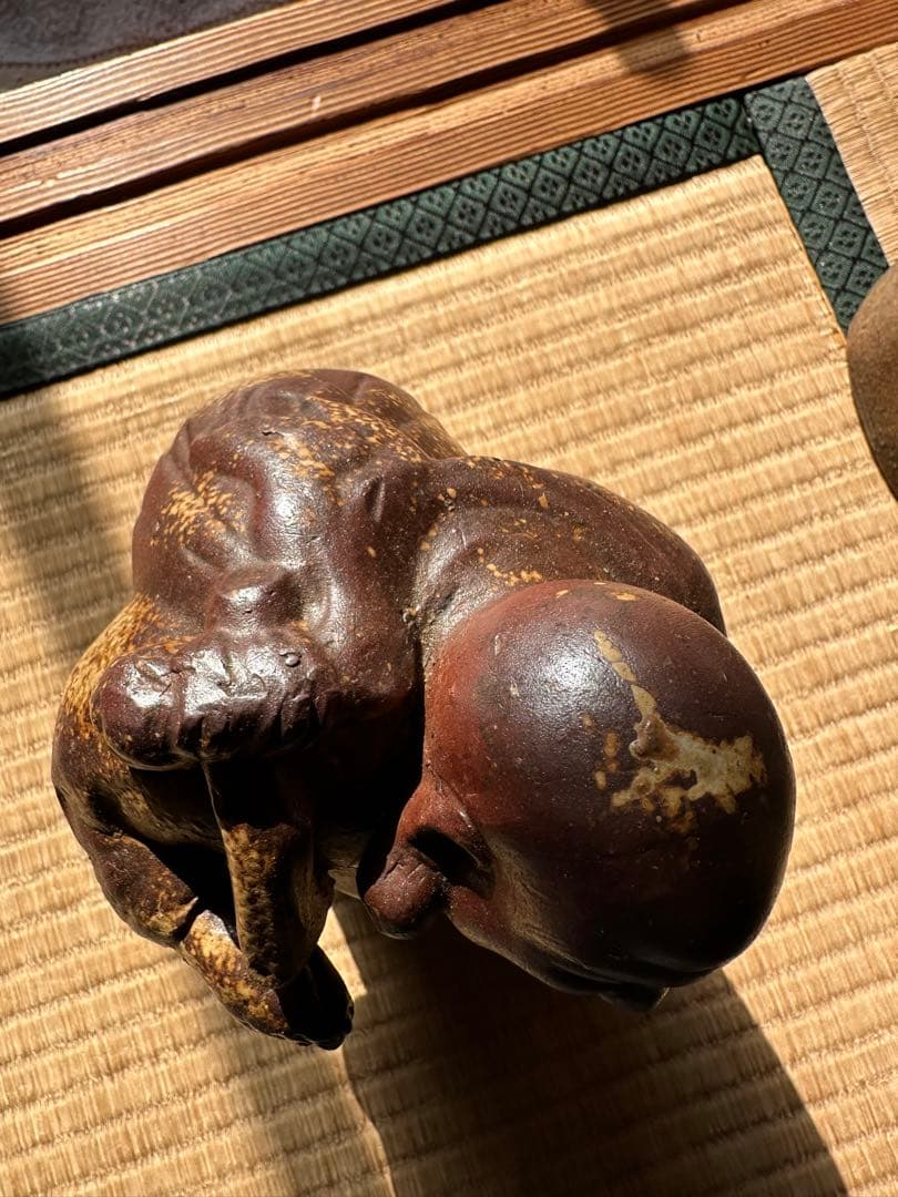 備前焼製布袋様、縁起物