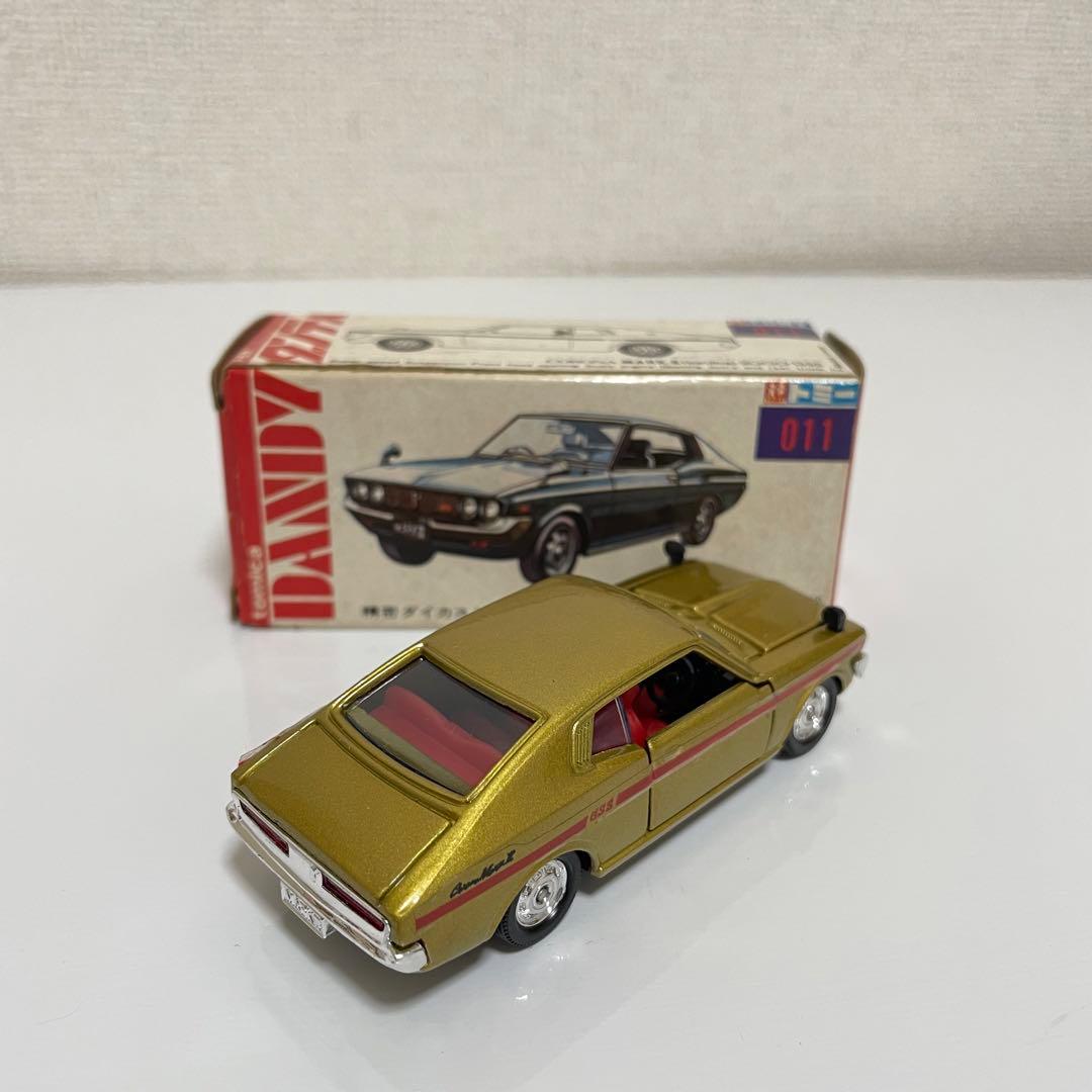 トミカダンディ No.011 コロナマークⅡハードトップ2000GSS ゴールド