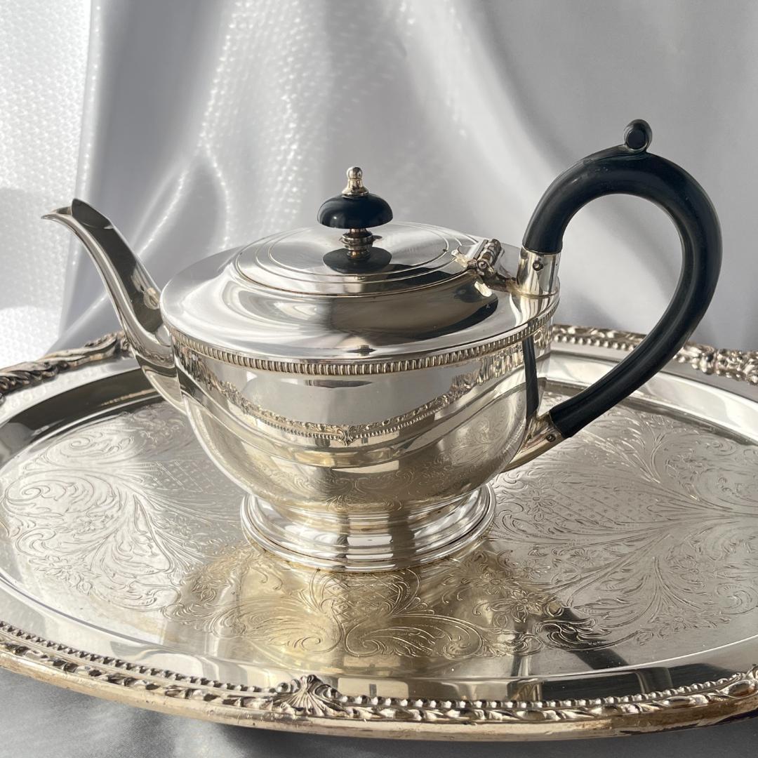 【 Garrard & Co. 】 アールデコ ティーポット【シルバープレート】