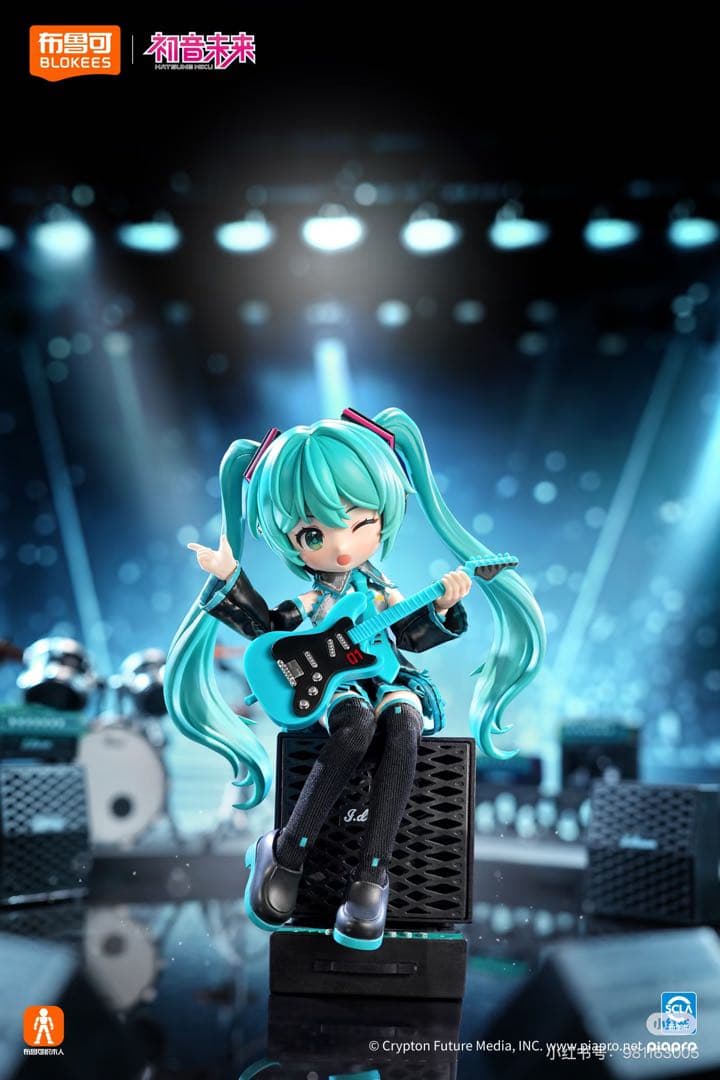 BLOKEES 初音ミク BJD ドール　　衣装付き　特典外出ポーチあり