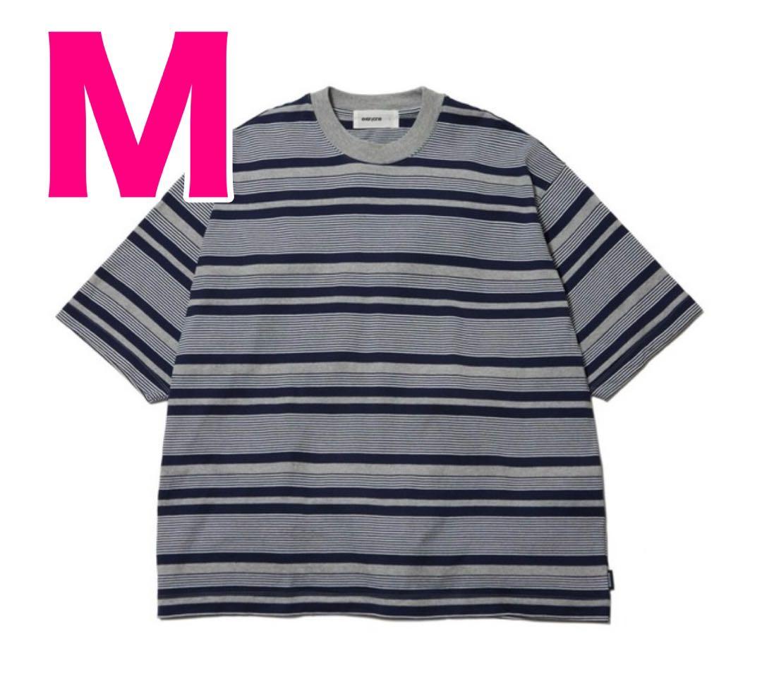 everyone border tee M