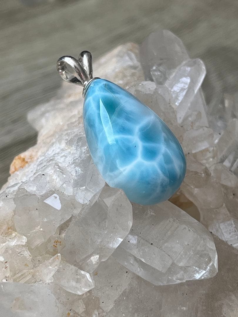 しずくちゃん ラリマーペンダント