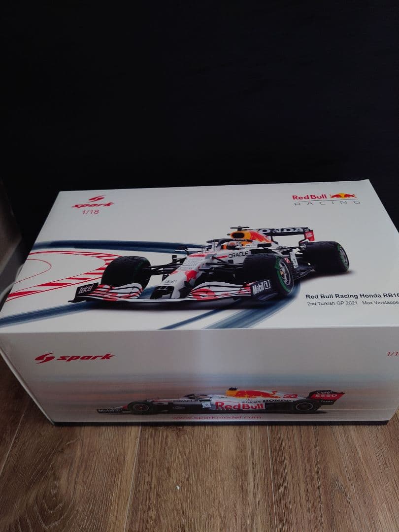 SPARK レッドブル ホンダ RB16B トルコ 1/18