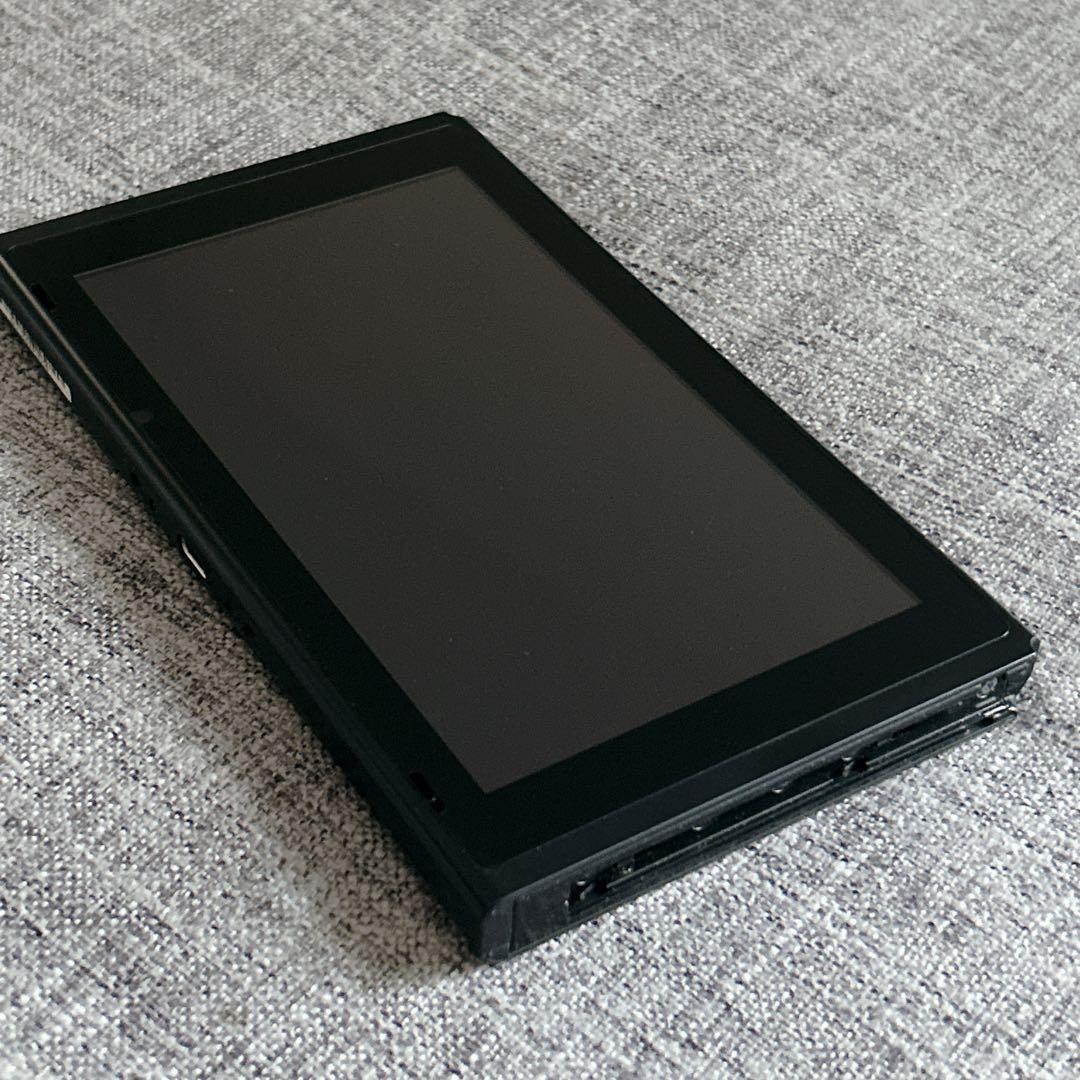 【液晶キズなし】Nintendo Switch バッテリー強化版 2019年