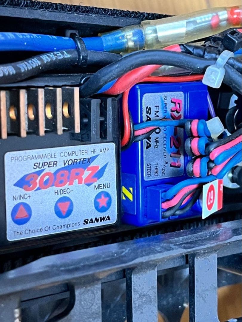 ドリパケ様　ヨコモMR4-TC RCラリーカー メカ搭載済み　中古品