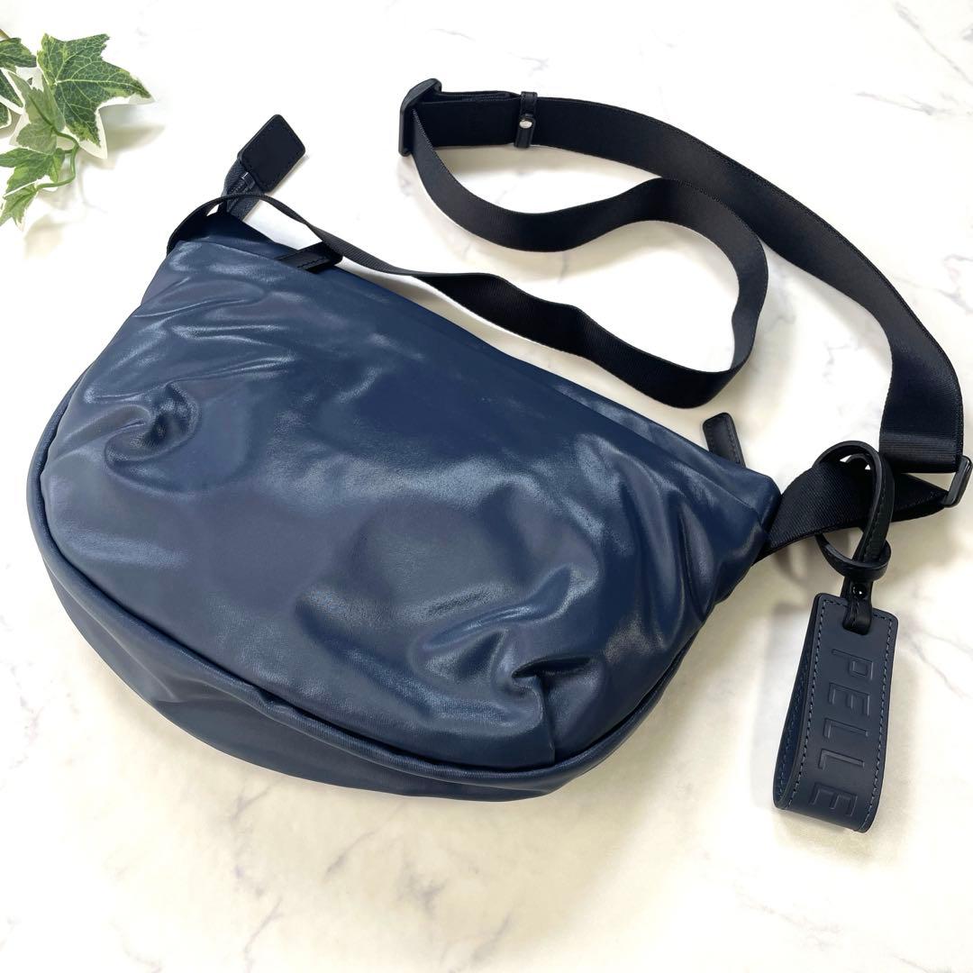 ペレボルサ ショルダーバッグ チアーズ PELLE BORSA ネイビー