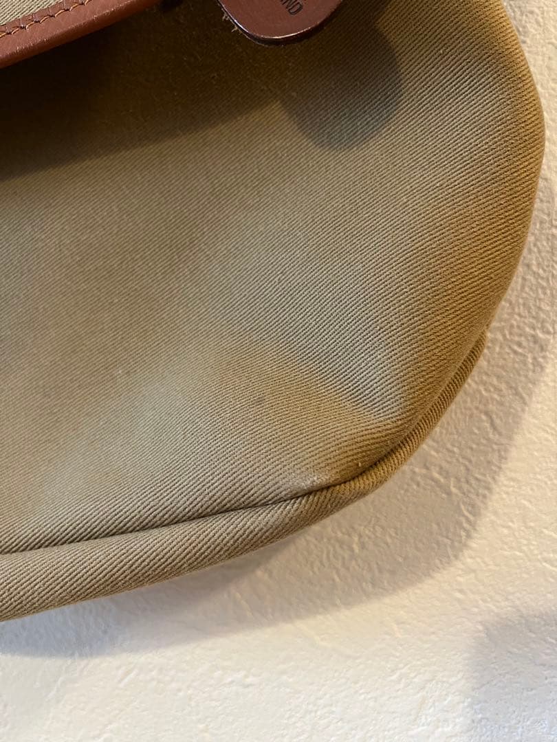 ブレディ　ショルダーバッグ