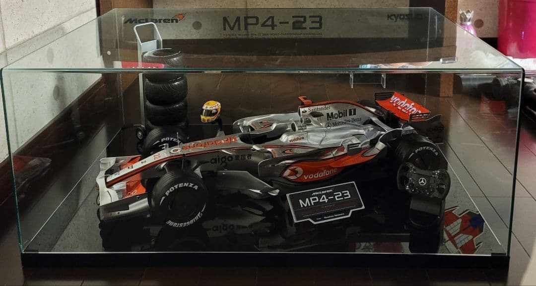デアゴスティーニ 1/8 F1マクラーレン MP4-23 モデルカー