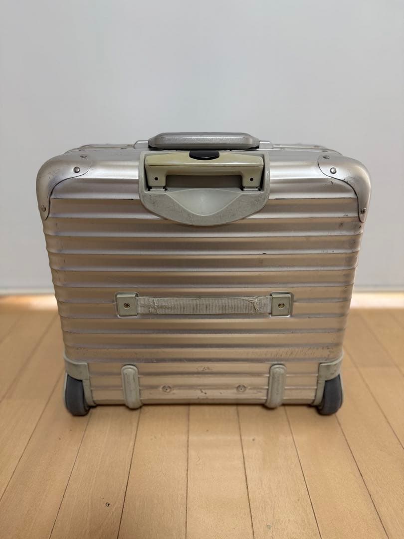RIMOWA リモワ トパーズ ビジネストロリー 2輪 928.40 機内持込可の