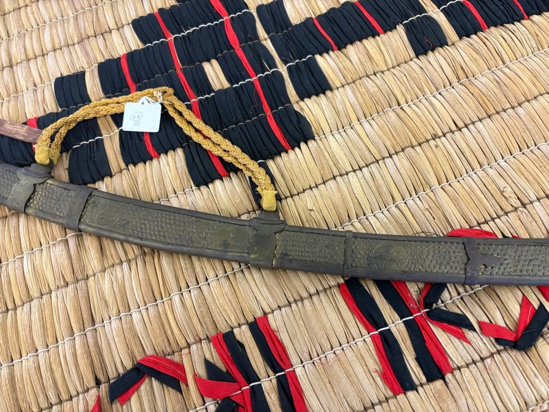 アイヌ　タンネプイコロ　覆輪太刀　刀装具　太刀拵　イコロ　エムシ　三ツ巴紋　竹光