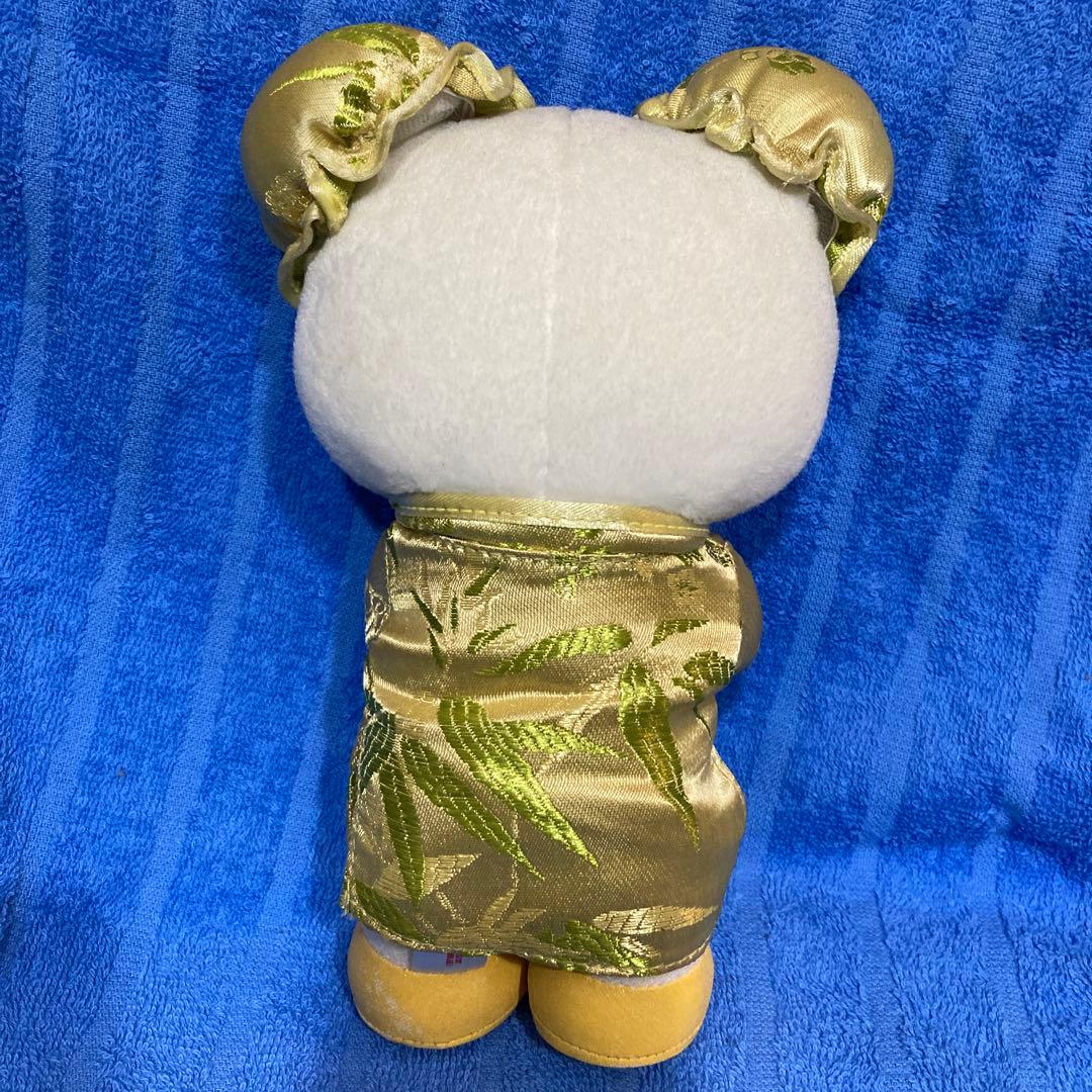 ハローキティ チャイナドレス ぬいぐるみ