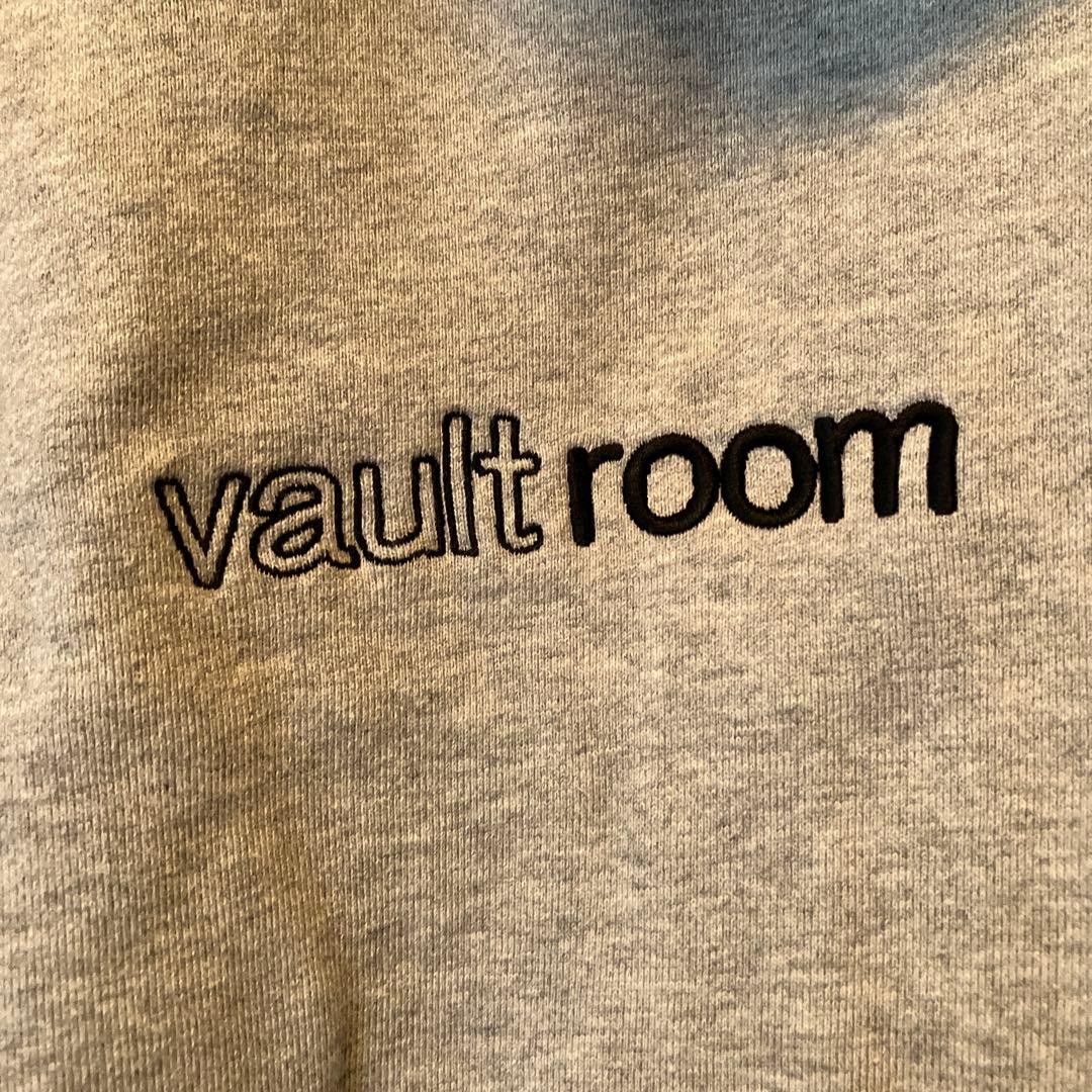 ロコさん専用　vault room パーカー グレー　TOXIC