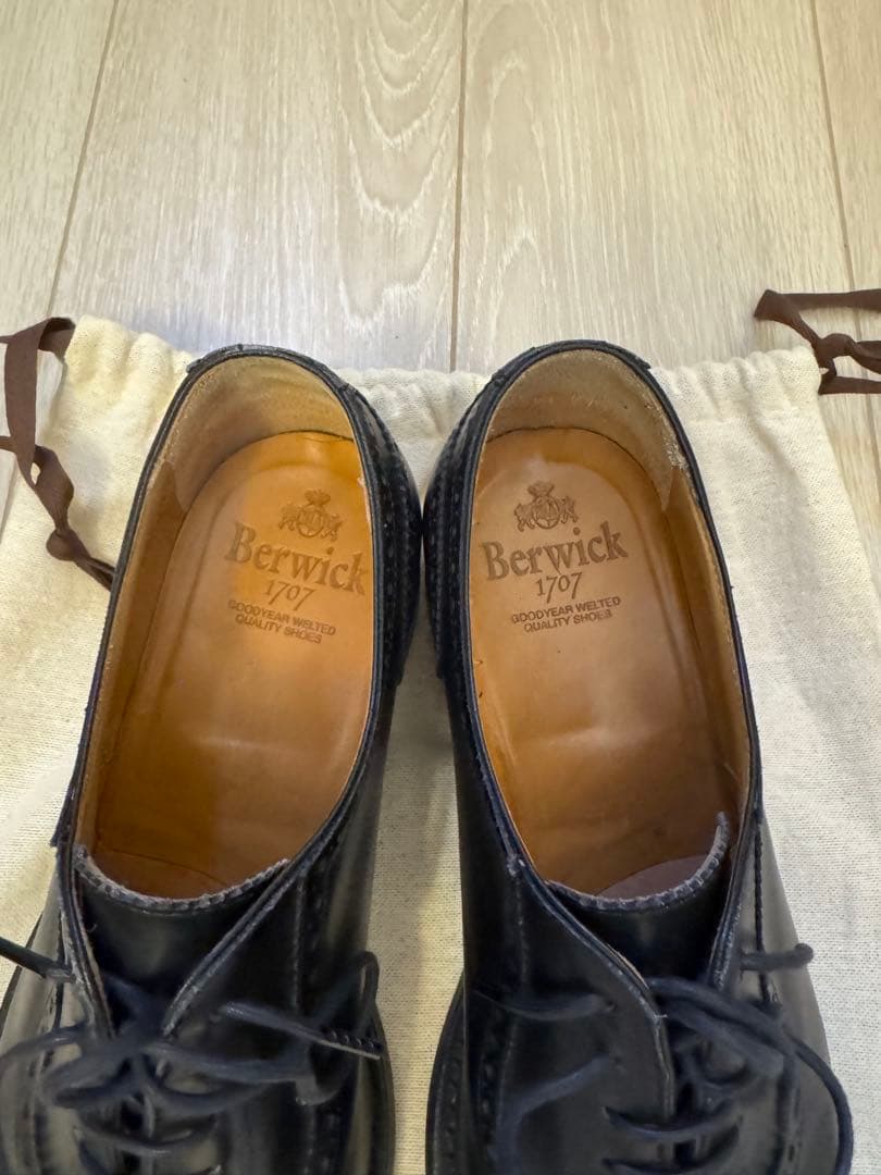 バーウィック　レザーシューズ