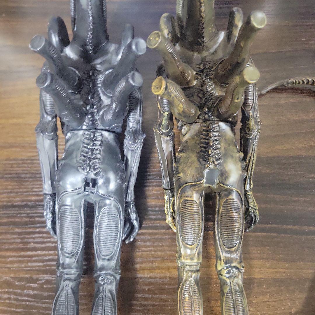 エイリアン ダークイエローVer. エイリアン フィギュア　2体セット