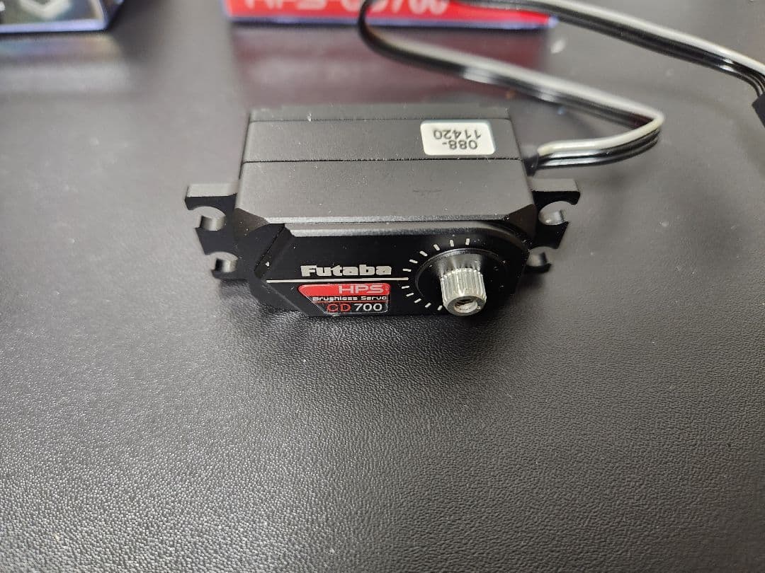 FUTABA CD-700 GYD550 サーボ＆ジャイロセット
