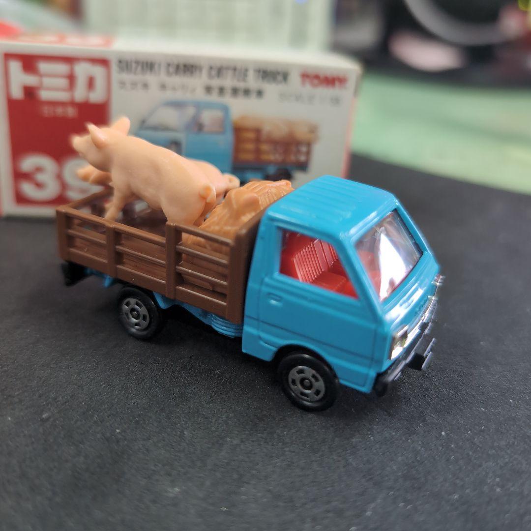トミカ スズキ キャリィ 青 家畜運搬車 豚2頭つき 日本製 ルース