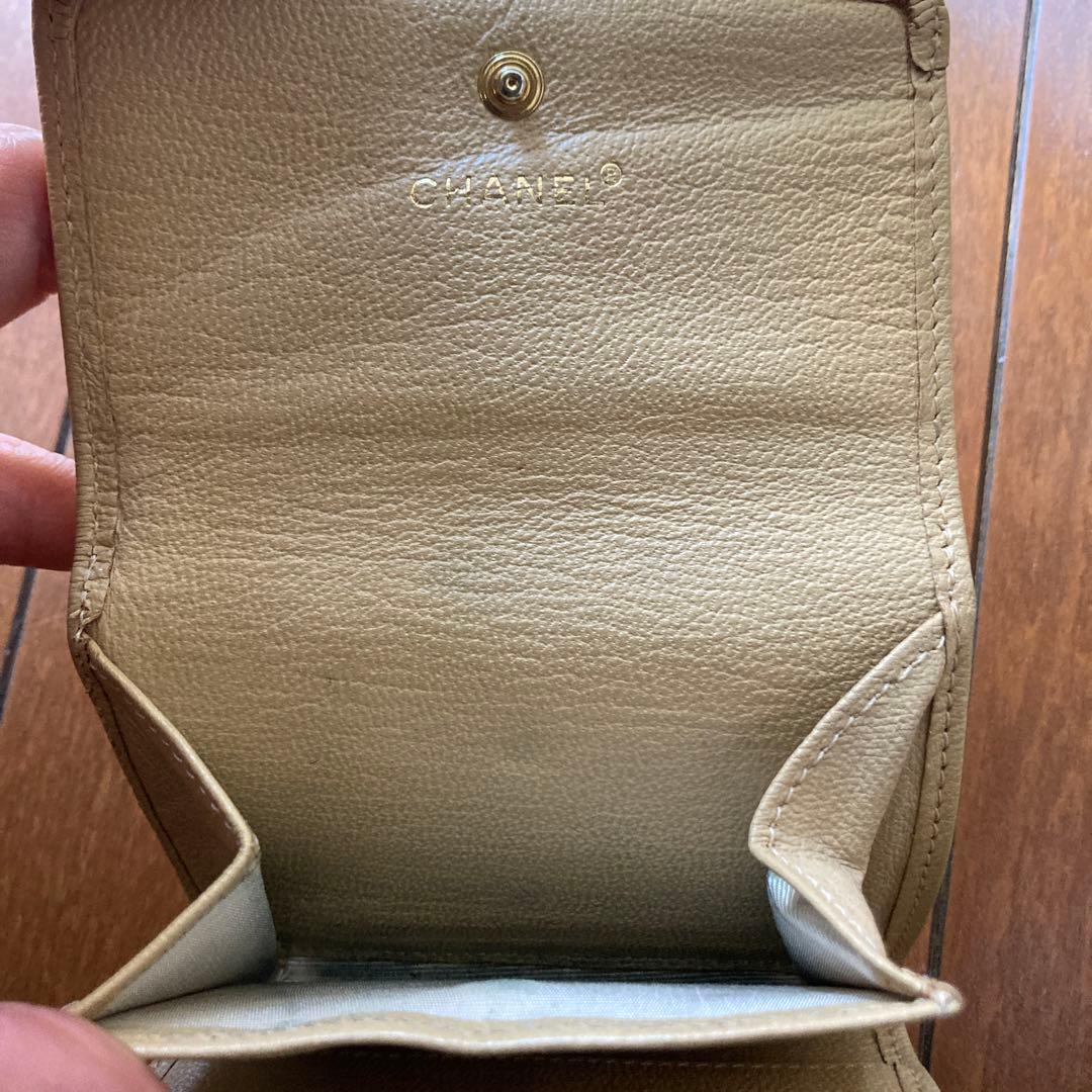 CHANEL コンパクト財布