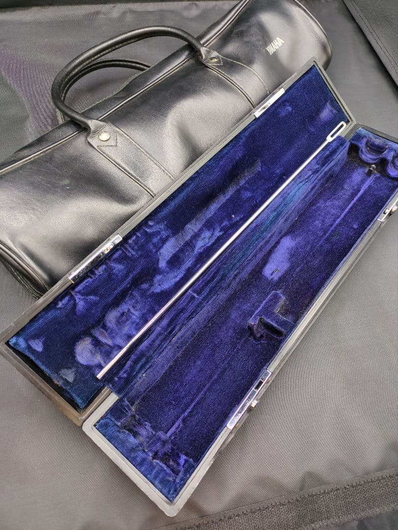 フルート　調整済　ヤマハ　YFL31（頭部管は銀製Ｅメカ銀メッキ仕様）