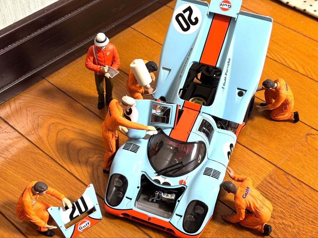ポルシェ917K 栄光のル.マンアップデート版+Gulf Racingフィギュア