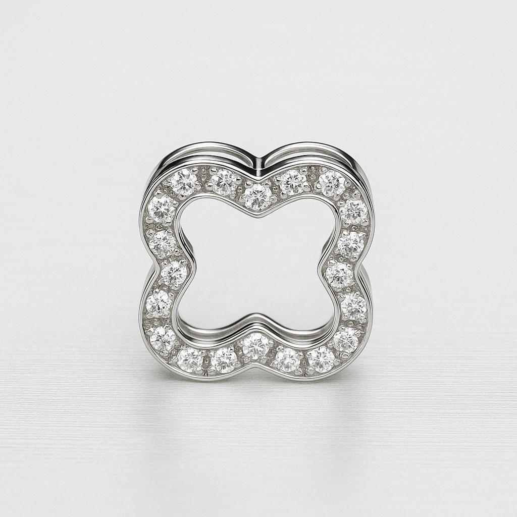 天然ダイヤモンド K18YG クローバー 四ツ葉 チャーム ネックレスパーツ