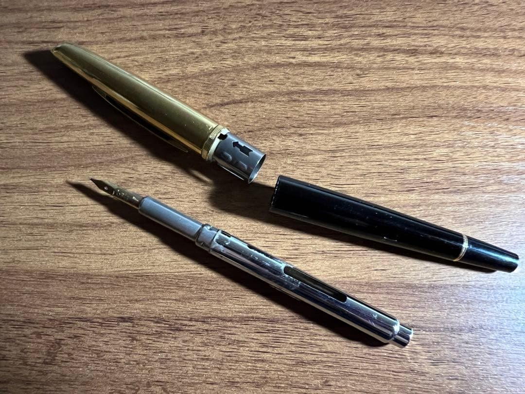 PILOT 回転式 キャップレス 廃番 廃盤 万年筆 14K