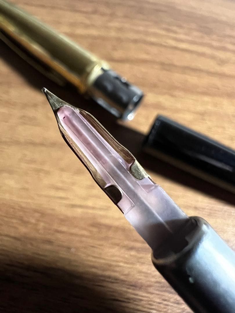 PILOT 回転式 キャップレス 廃番 廃盤 万年筆 14K