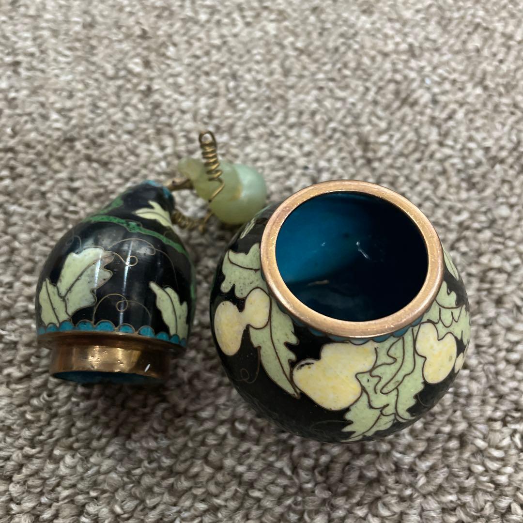 中国美術品 骨董品 瓢箪 ひょうたん 蝶々 台座付き