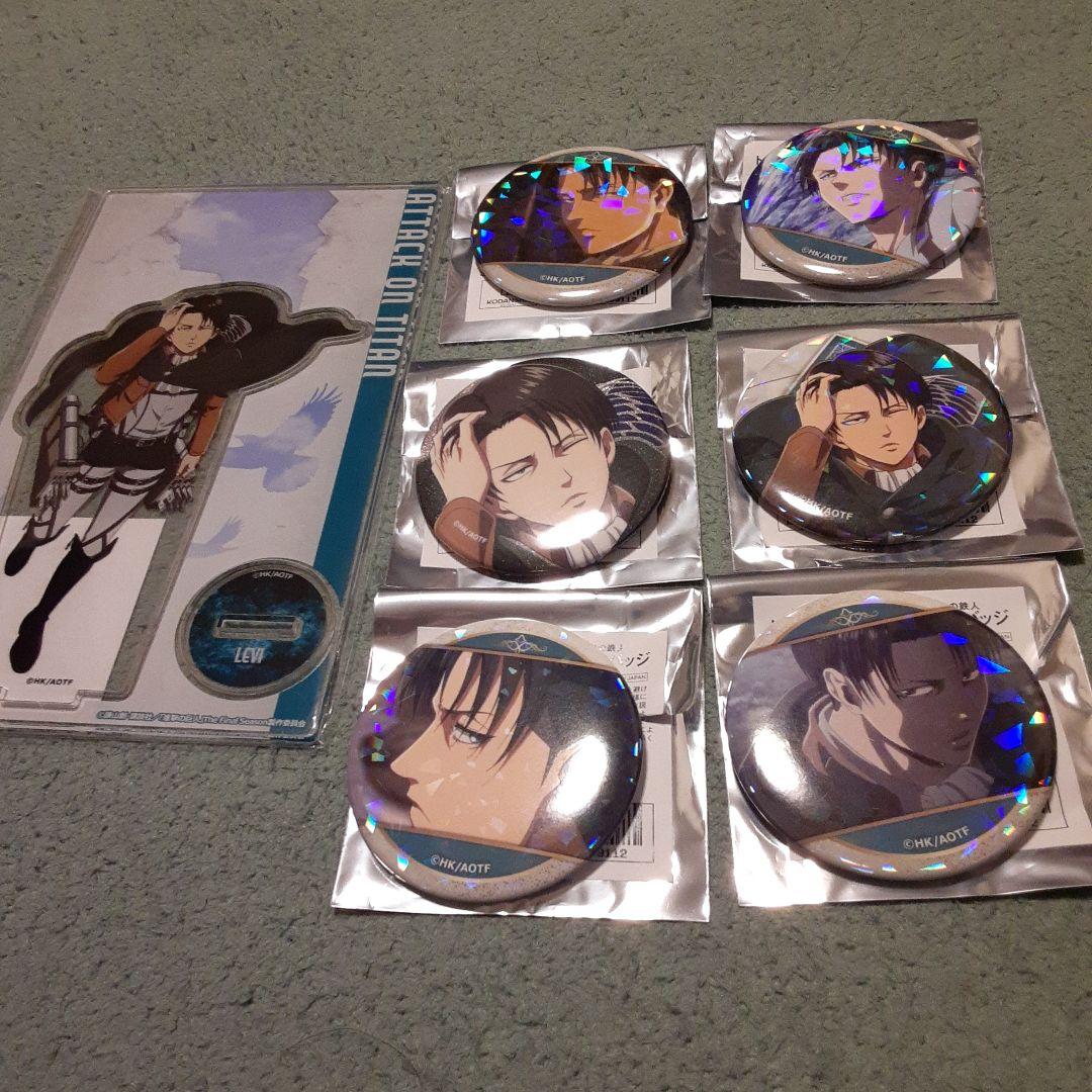 リヴァイ 缶バッジセット アクリルスタンド付き