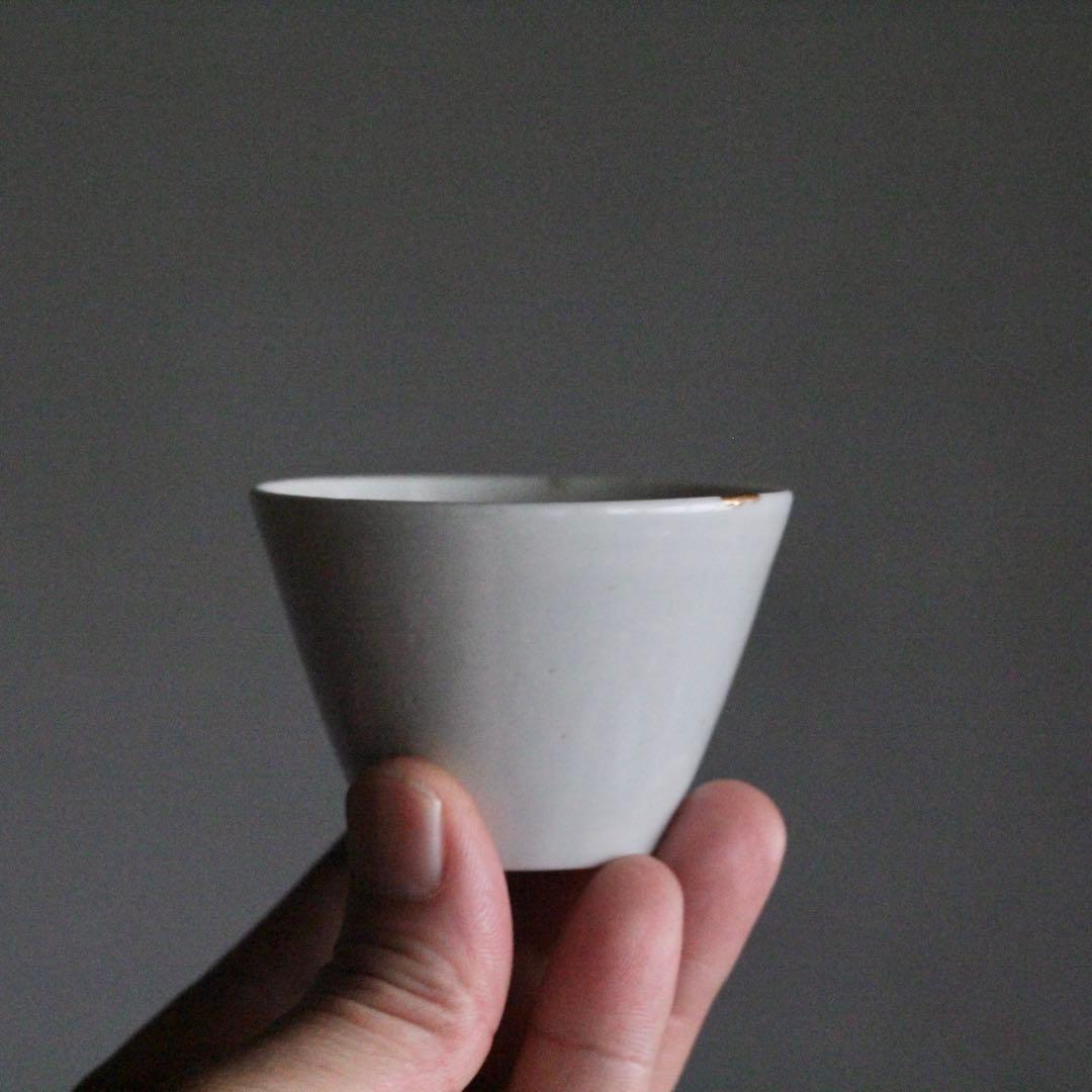 小ぶりな 古伊万里 ちょこ 盃 ぐい呑み 酢猪口 古美術 古道具 アンティーク