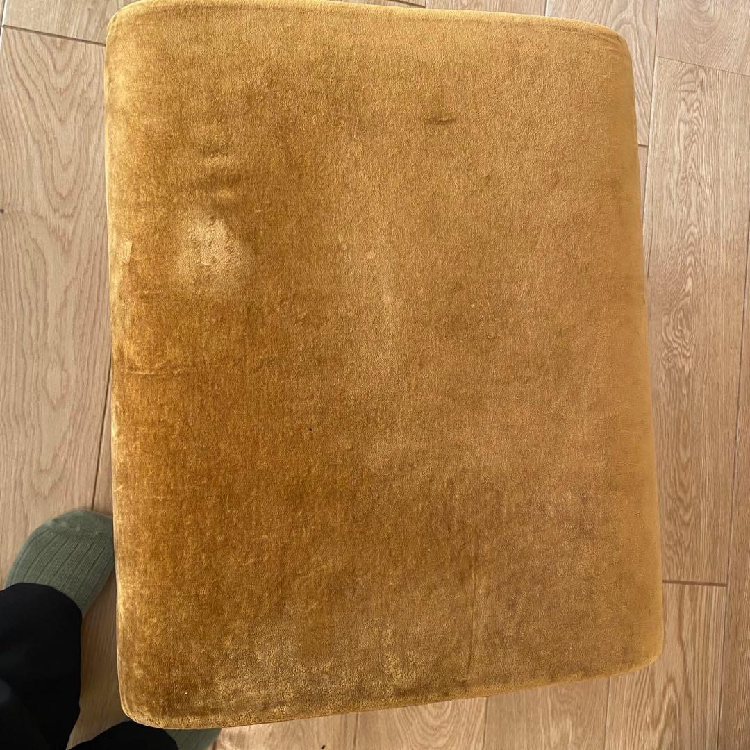 TRUCK FURNITURE ブラウンオットマン