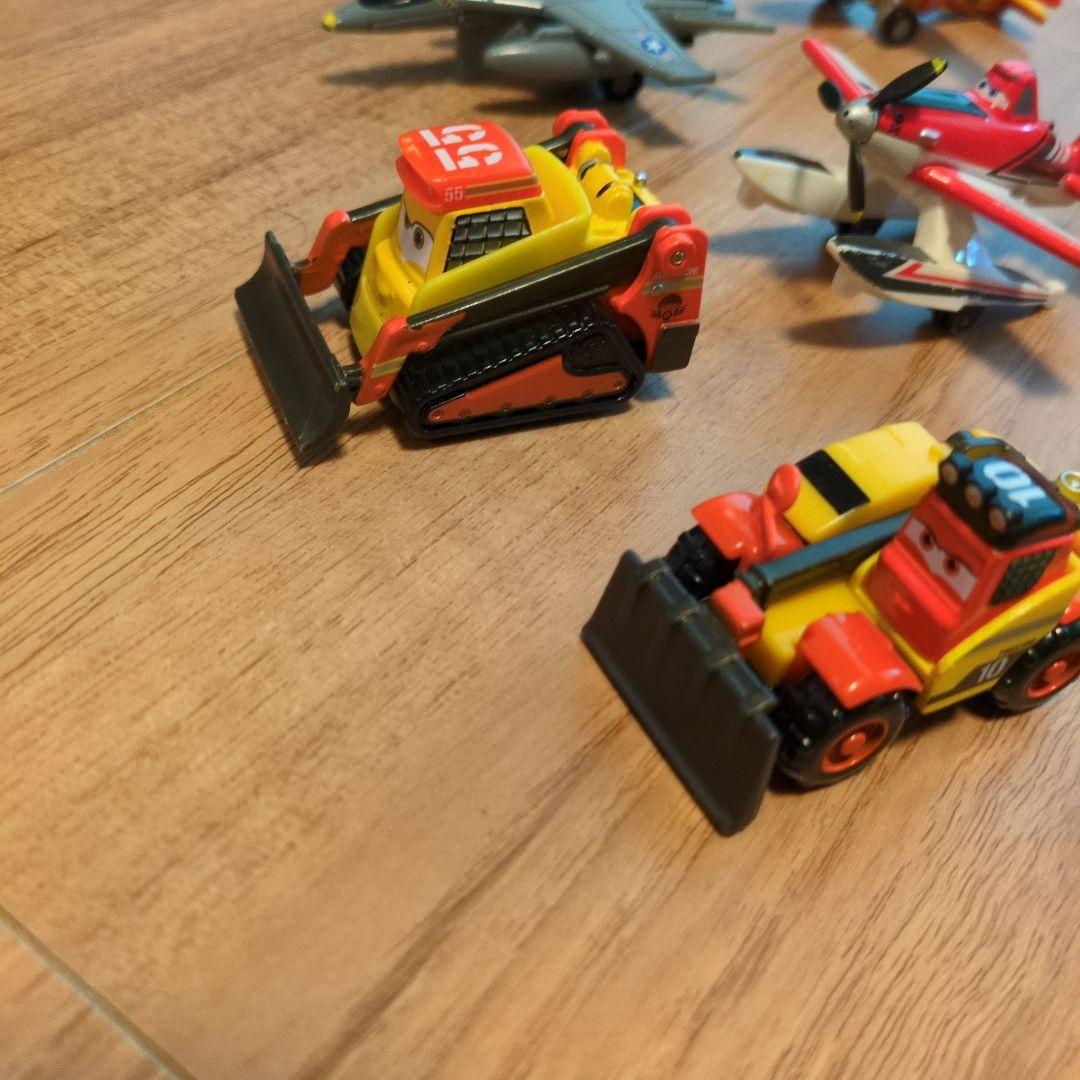 くわばら　トミカプレーンズ　13台セット