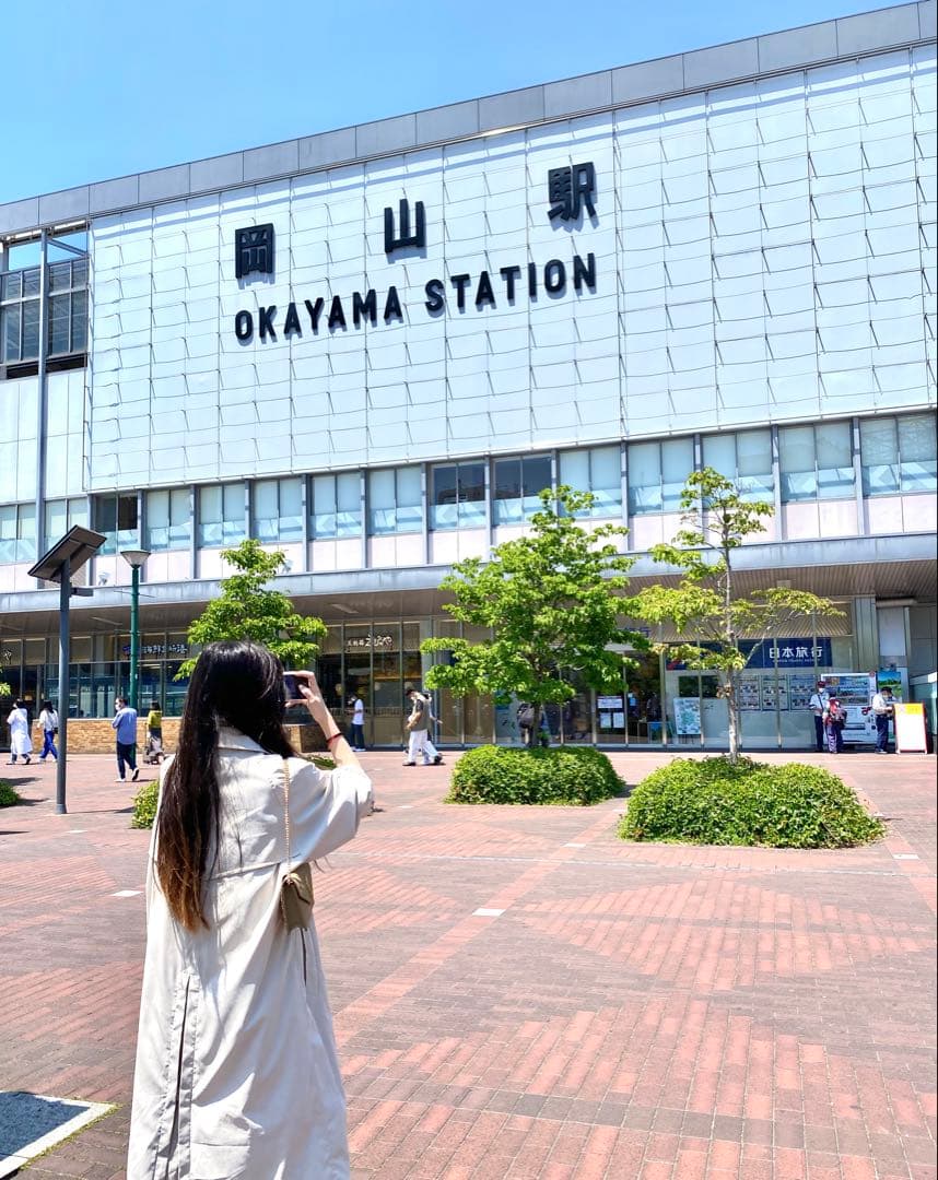 サンローラン YSL カサンドラ チェーン ウォレット レザー ベージュ