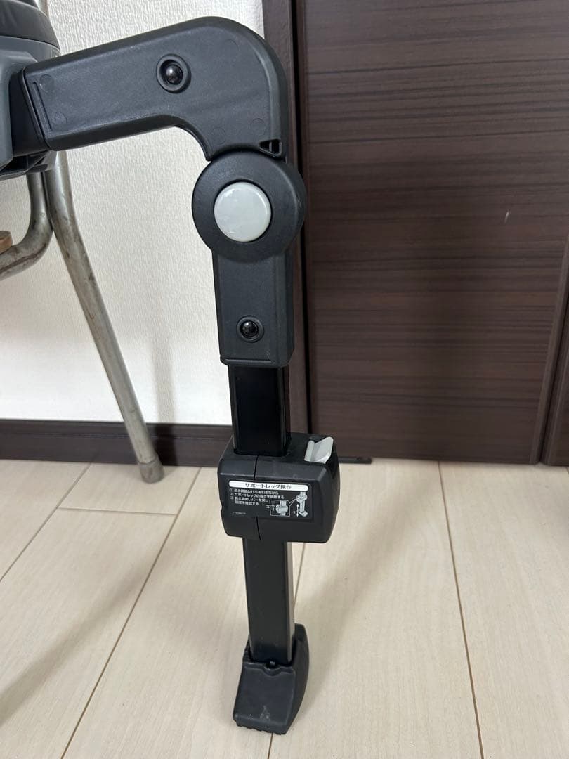 Combi 回転式チャイルドシート クルムーヴスマート ISOFIXシリーズ