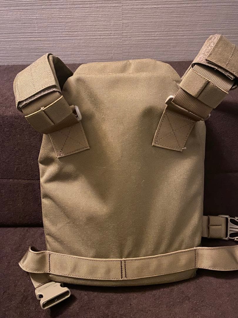 NIJIIIA 防弾ヘルメット&BLACKHAWKプレートキャリア