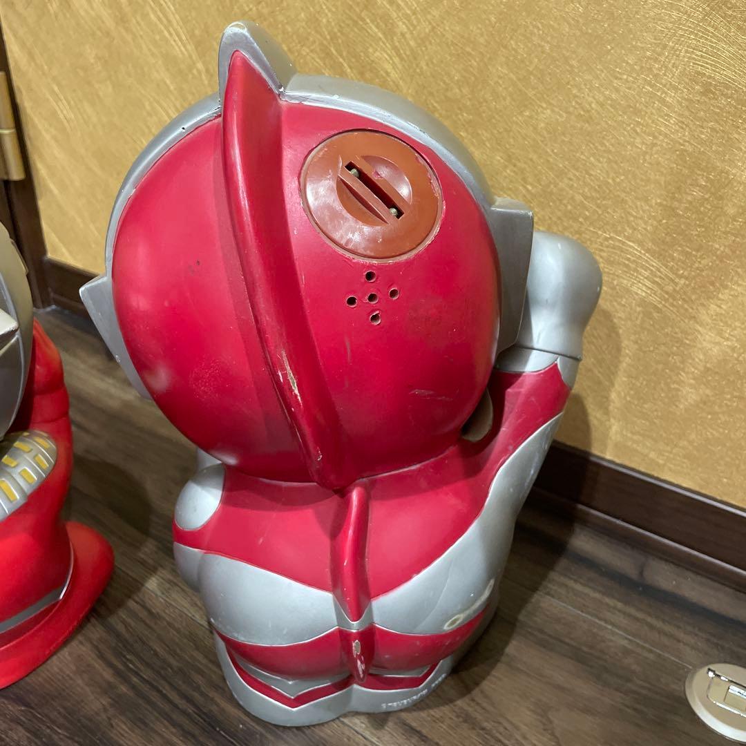 大型　ウルトラマンセブン 貯金箱 バルタン星人　ウルトラマン ソフビ フィギュア