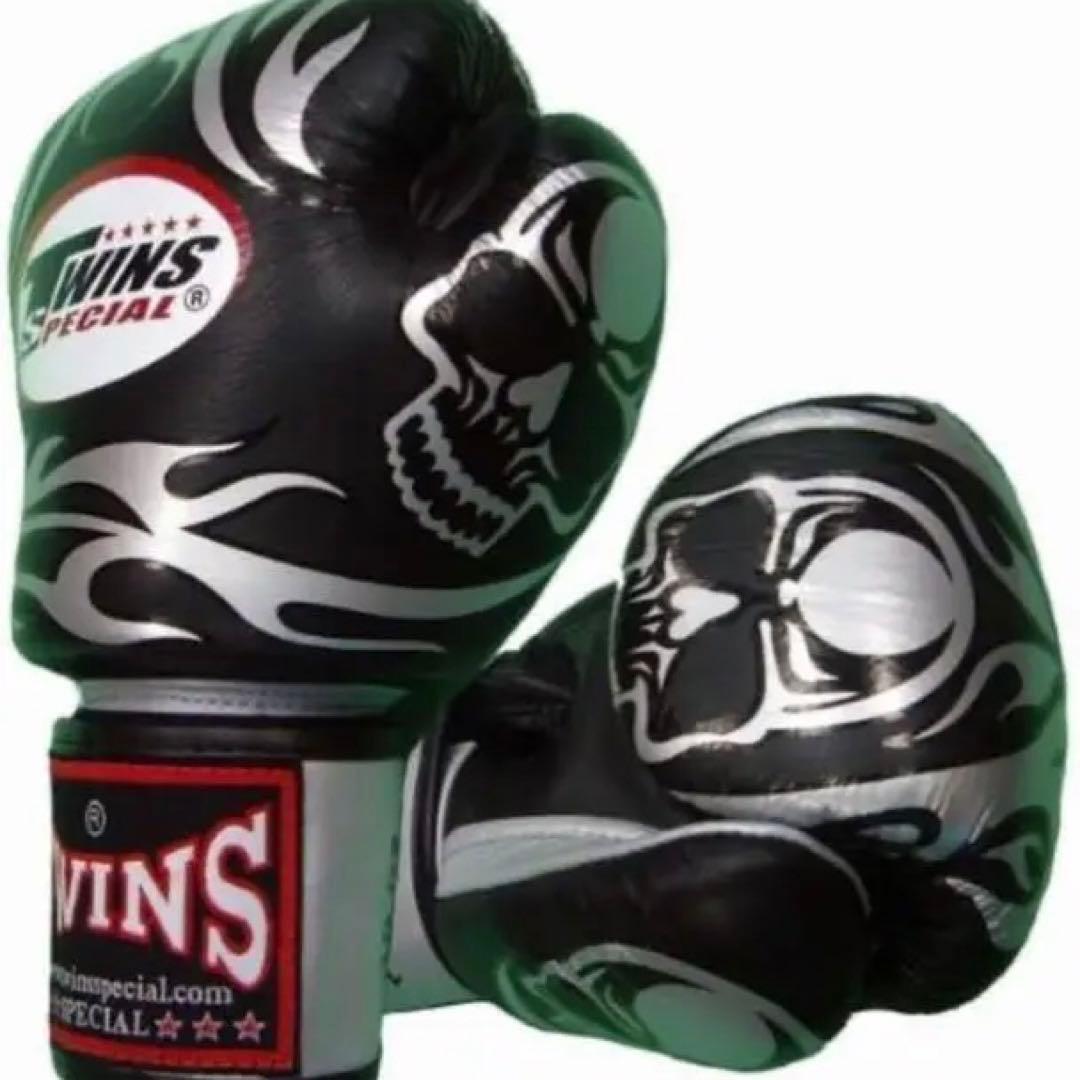 本革レザーTWINS【ツインズ】キックボクシングムエタイグローブ 黒/銀8
