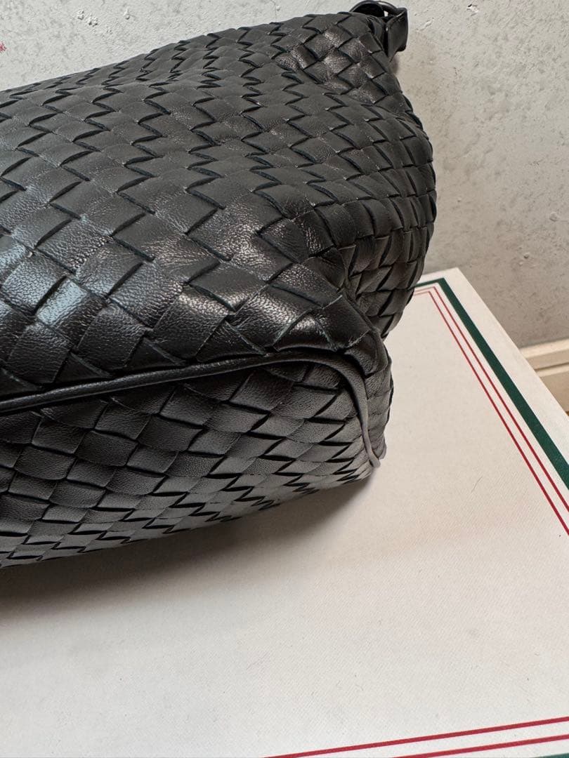 BOTTEGA VENETA ボッテガヴェネタ イントレチャート ショルダー美品