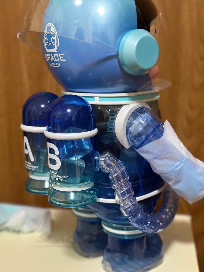 小*果様 MEGA SPACE MOLLY SOFT DRINKS BLUE H