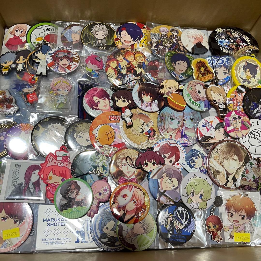 500点以上】アニメグッズ 大量 まとめ売り 缶バッジ - メルカリ