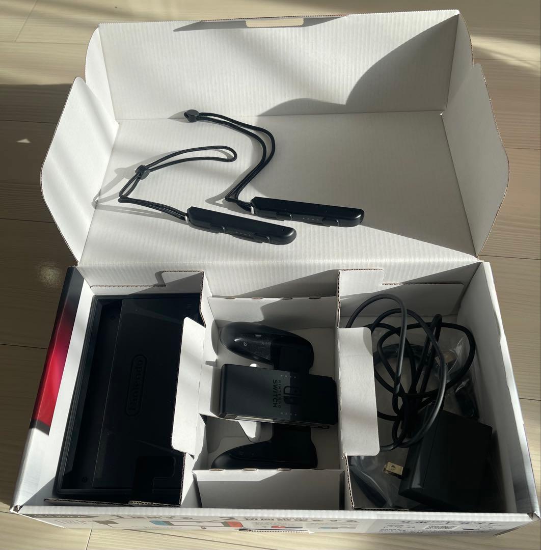 Nintendo Switch ネオンブルー/ネオンレッド 本体　ジョイコン