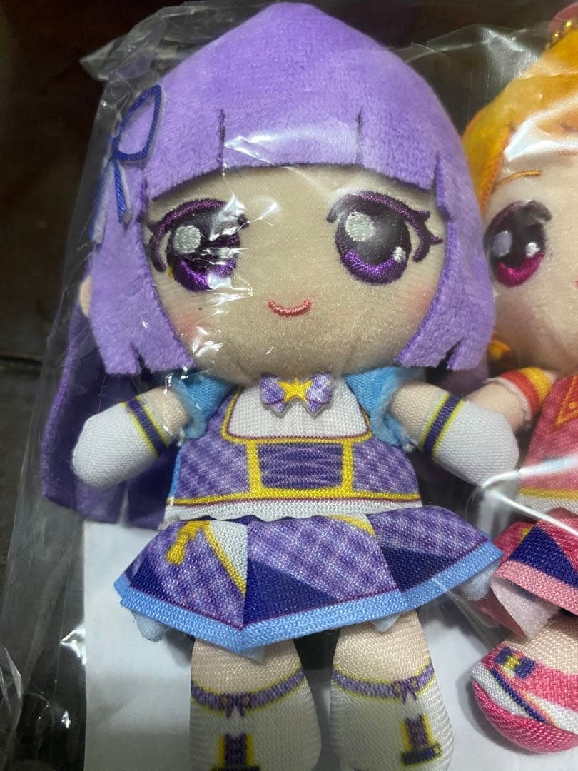 氷上スミレ おすわりボールチェーンマスコットスクールドレス