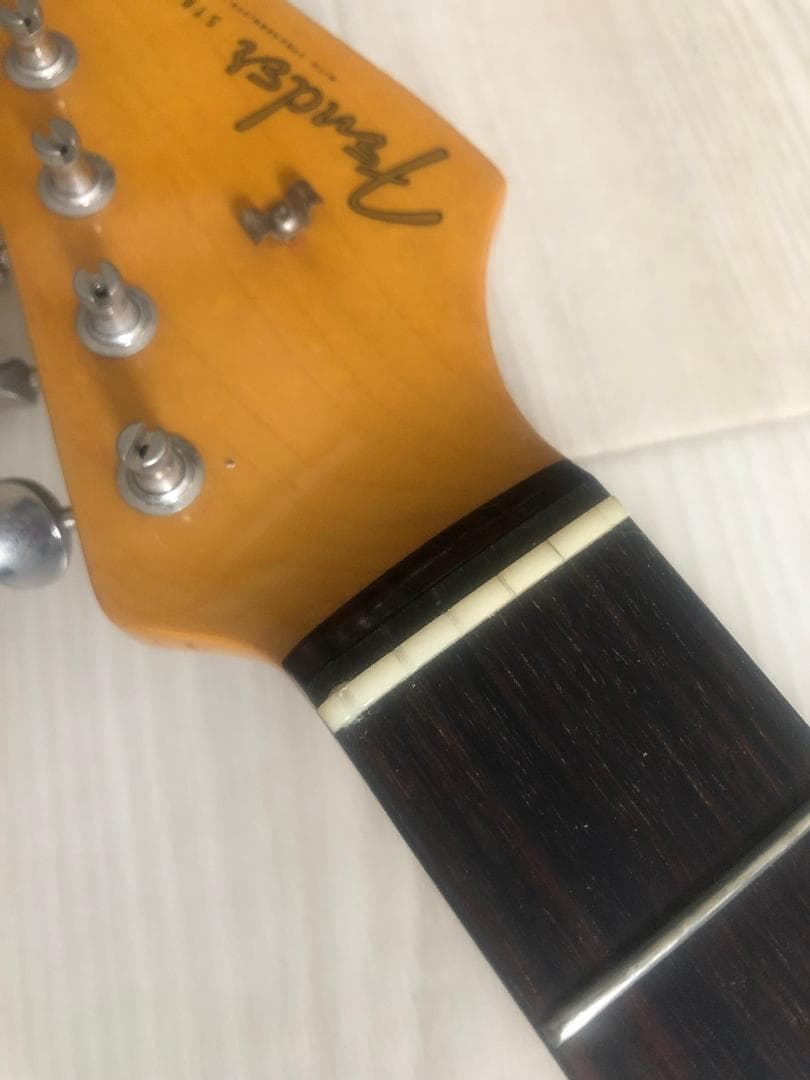 Fender Japan Stratocaster Dimarzioに交換済、他