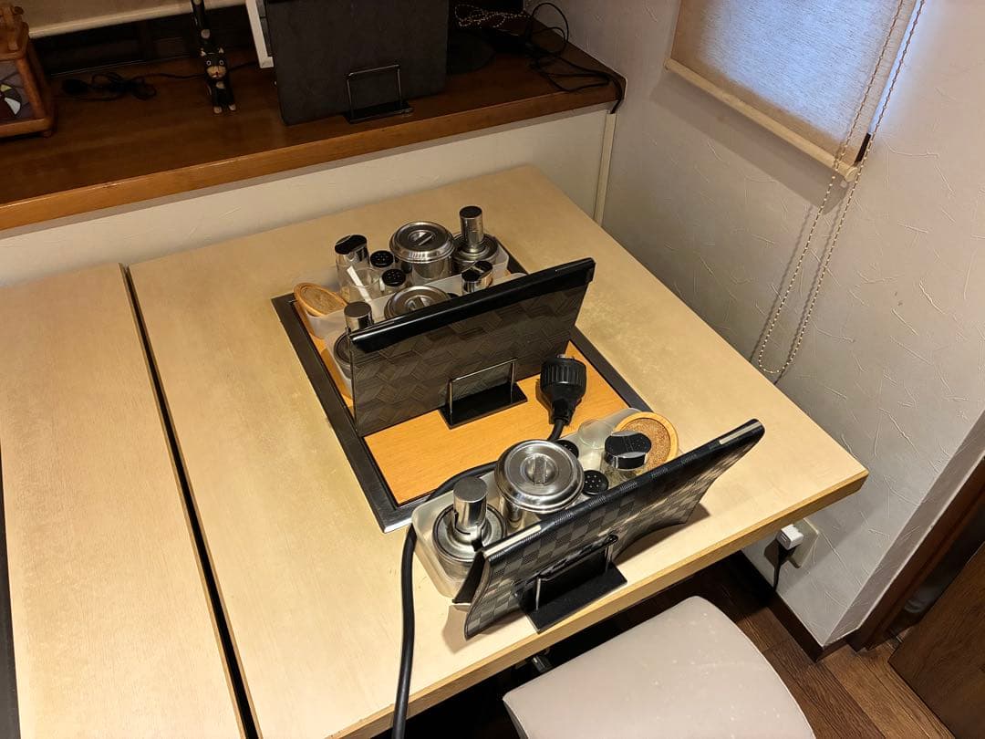 【ヒ6295、直接引き取り】鉄板テーブル3台、椅子セット(お好み焼き)