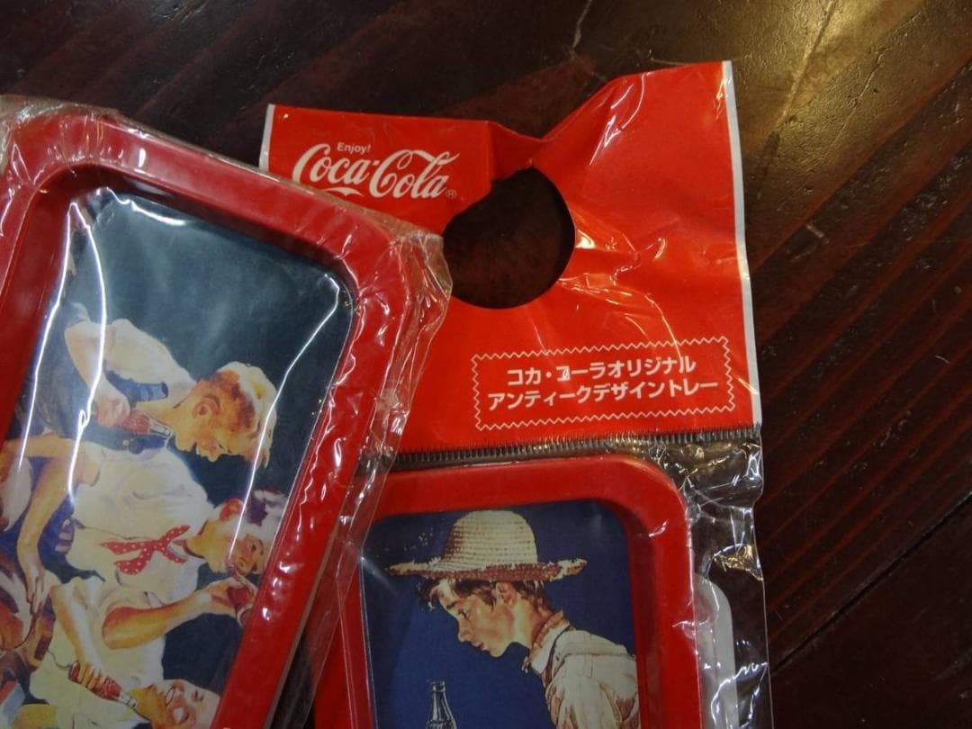 コカコーラ　　販促非売品レトロ　　　アンティークオリジナルトレー４卓セット