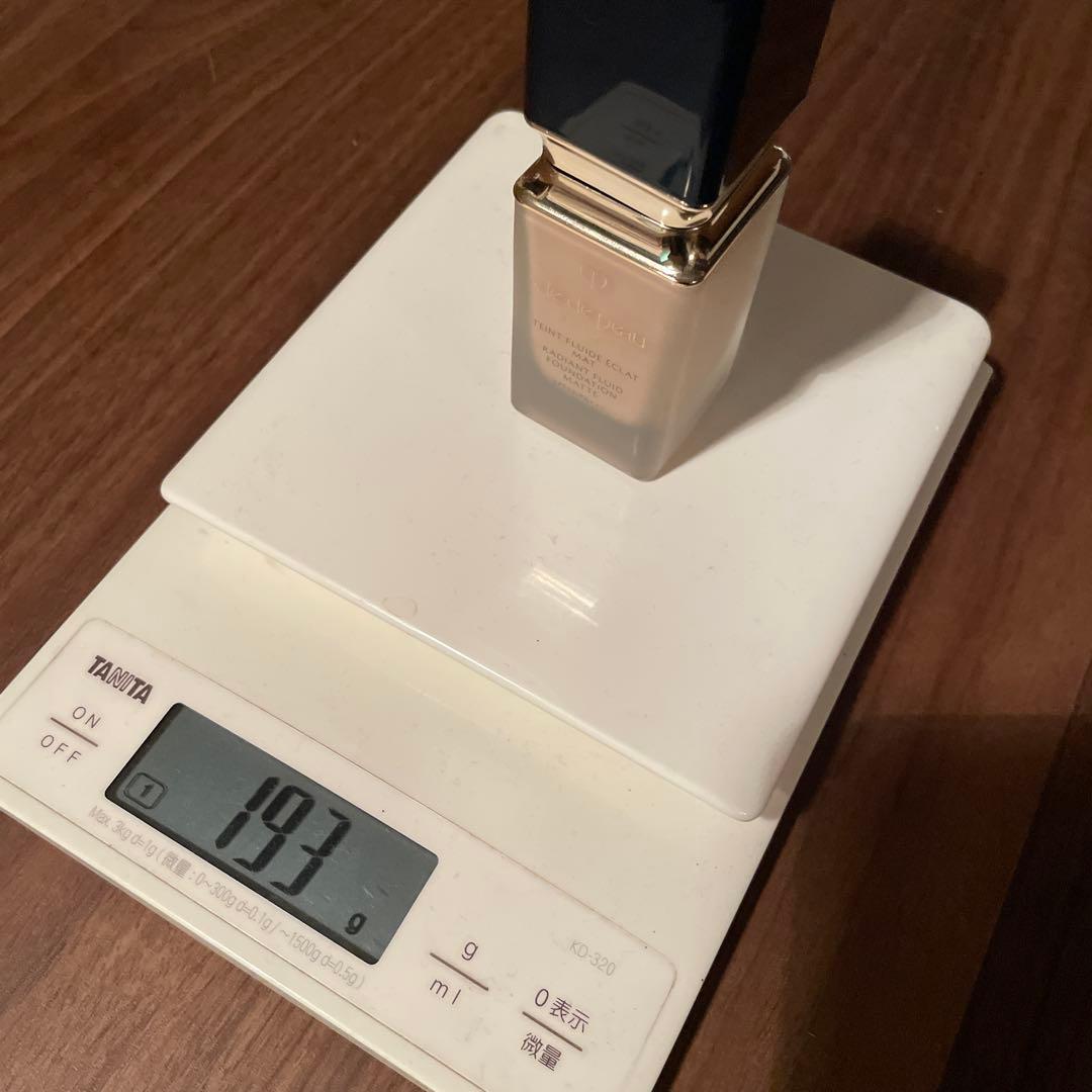 クレ・ド・ポー ボーテ タンフリュイド エクラ マット 35ml